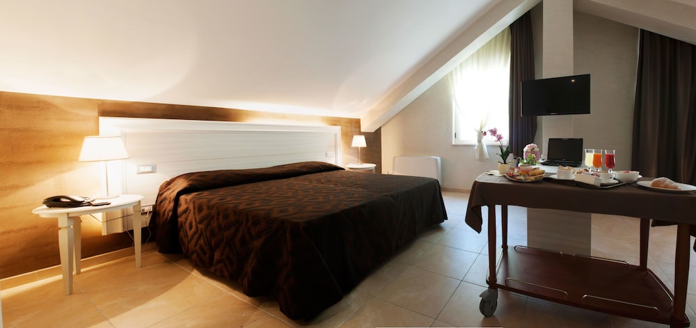 Quadruple Room - Photo 6