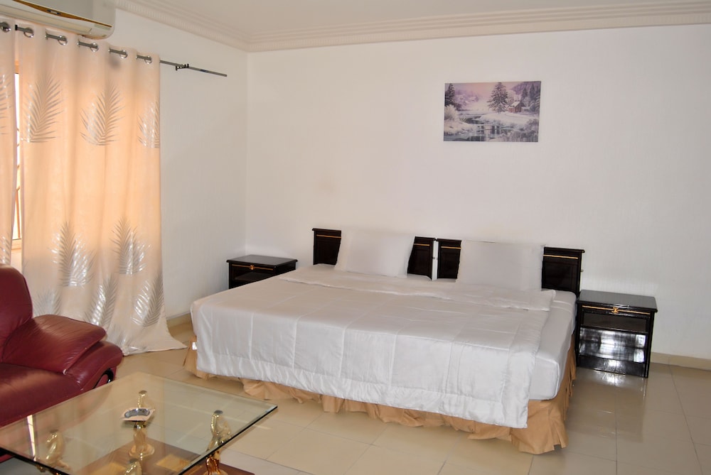 Standard Twin Room photo 3