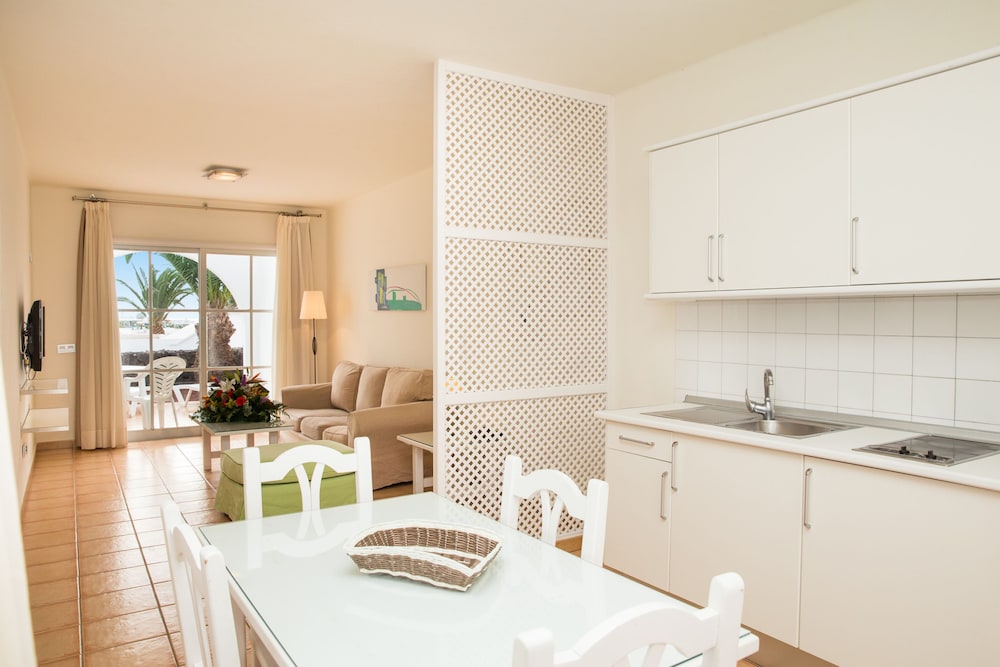 Superior Apartment, 1 Bedroom, Terrace (1 adult and 1 child) - Photo 2