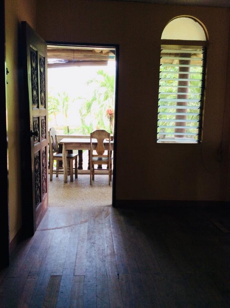 Backpackers Fan Room Only photo 3