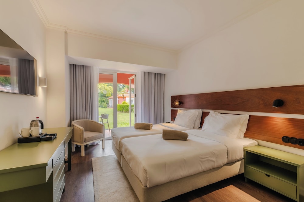 Standard Room, Balcony - Photo 1