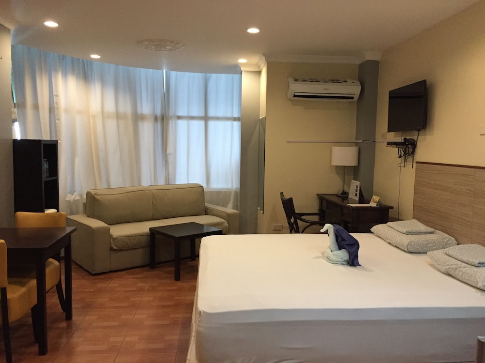 Comfort Studio, 1 Bedroom, Kitchenette, Beach View photo 2