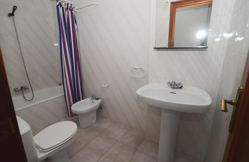 Family Apartment, 2 Bedrooms photo 2