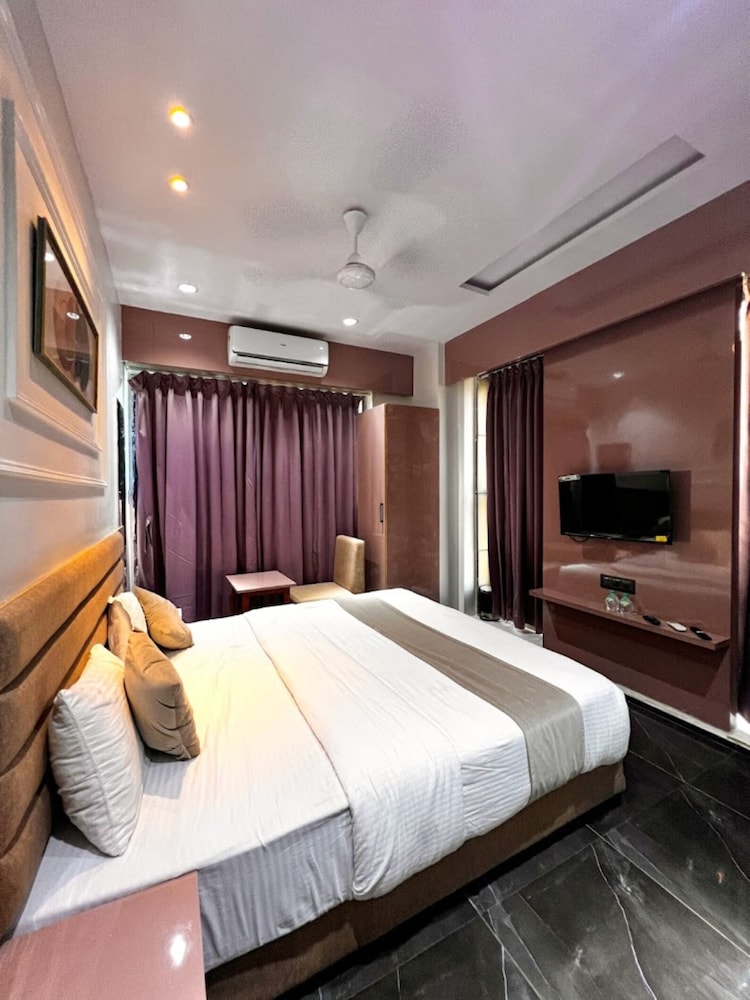 Deluxe Double Room - Photo 6