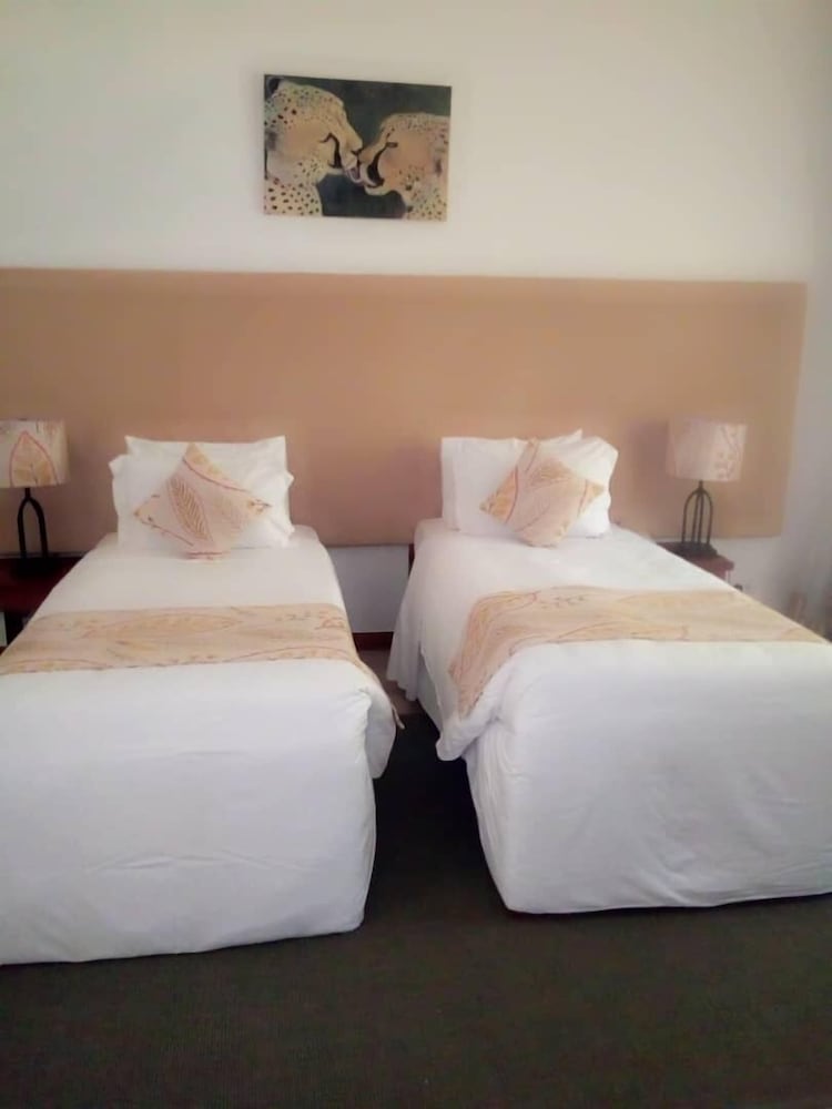 Deluxe Twin Room photo 1