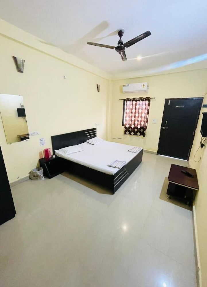 Classic Double Room, 1 Double Bed photo 2
