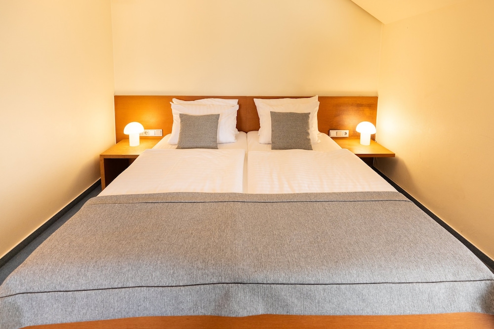 Superior Triple Room photo 3