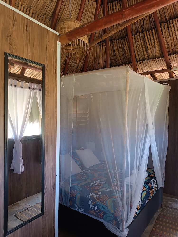 Economy Room, 1 Double Bed, Non Smoking, Partial Sea View