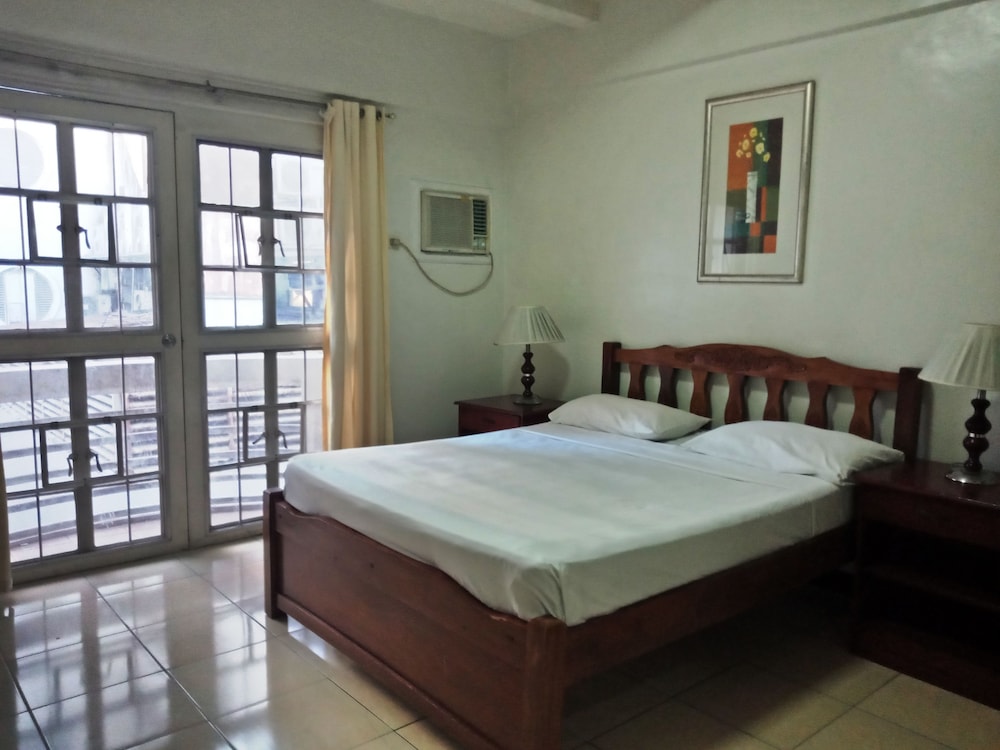 Deluxe Double Room - Photo 7