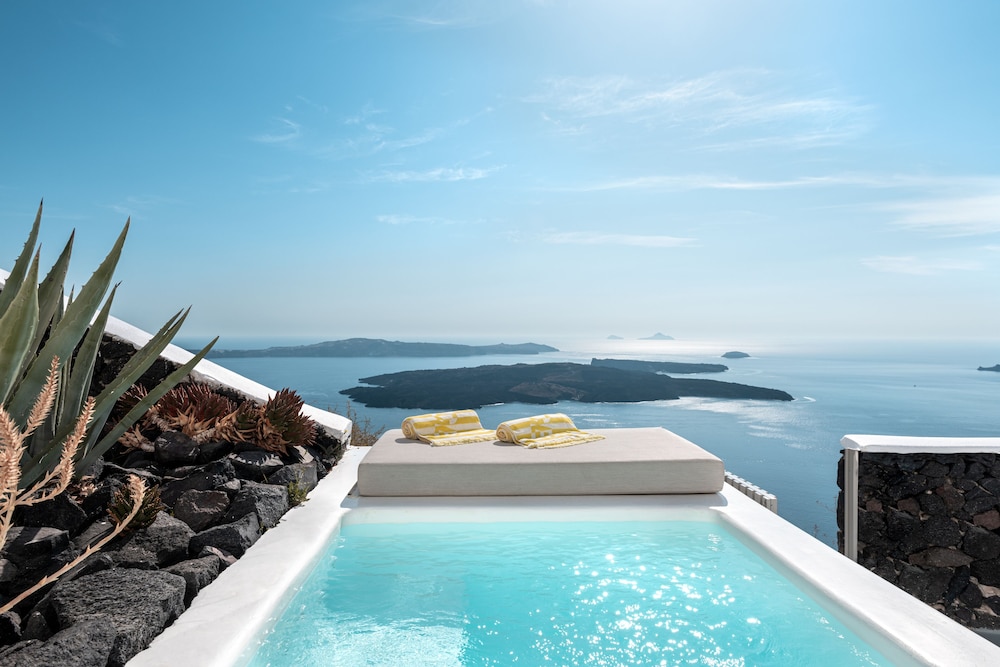 Junior Suite (with Plunge Pool) - Photo 6