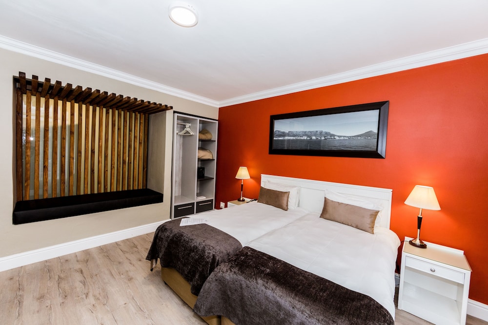 Executive Twin Room - Photo 1