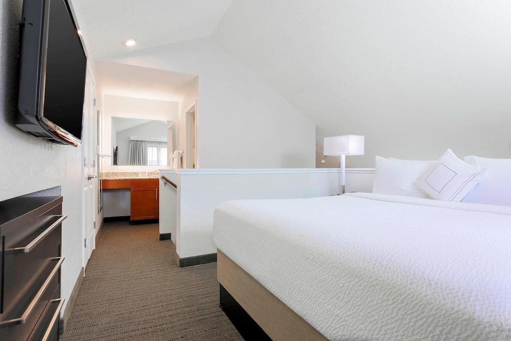 Penthouse, 1 Double Bed photo 2