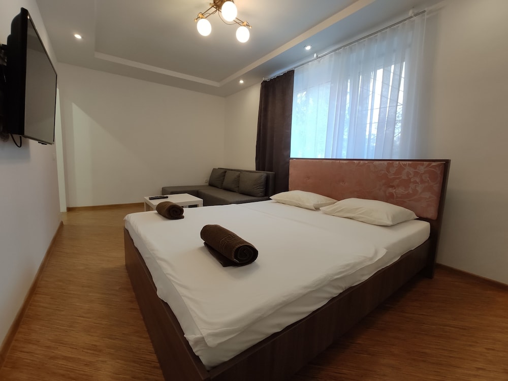 Apartment (Zolotaya gorka street 6) photo 3