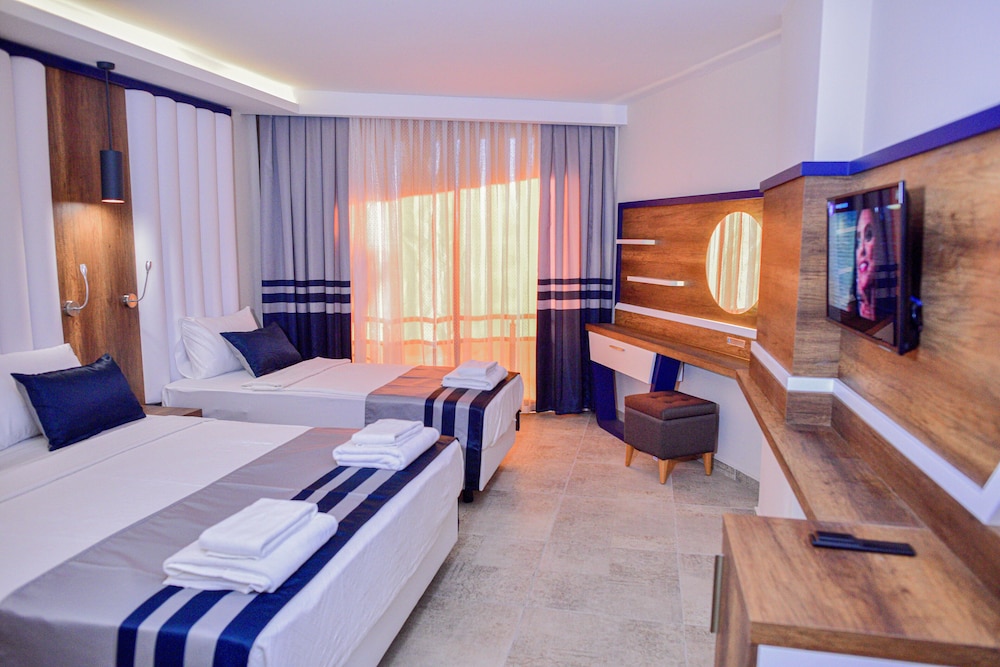 Standard Triple Room photo 1