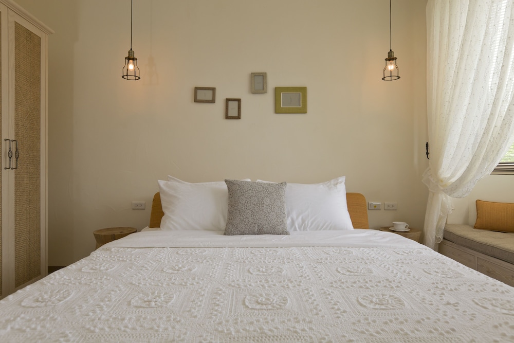 Double Room (Sunflower) photo 1