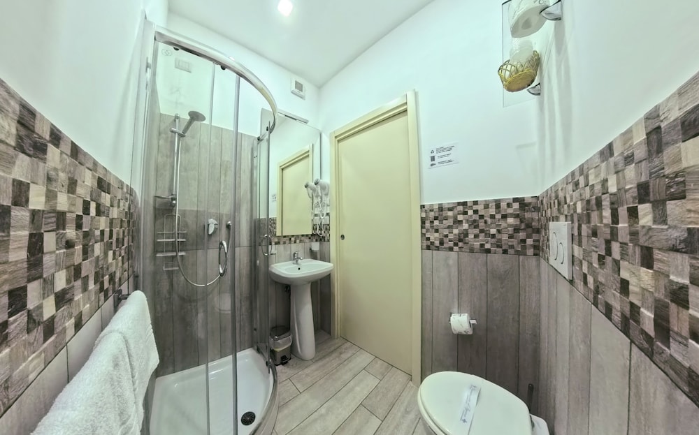 Classic Room, Balcony, Sea View photo 3