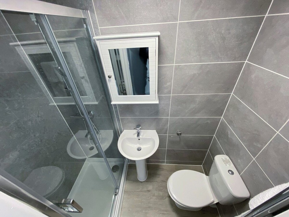 House (2 Bedrooms) photo 2