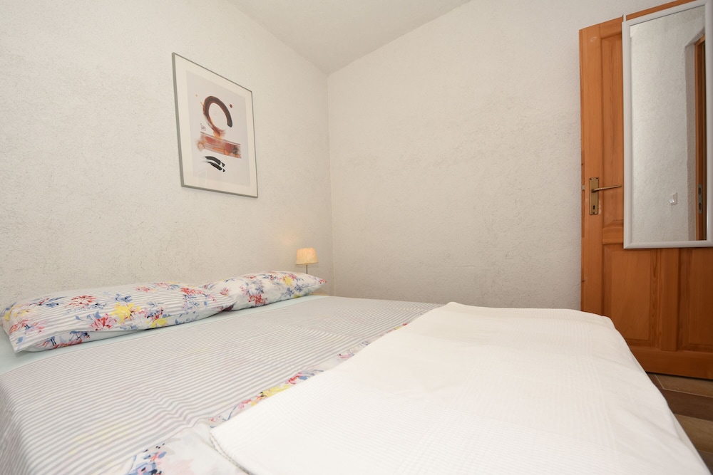 Family Apartment, 1 Bedroom (Seaside Serenity Suite Right) photo 1