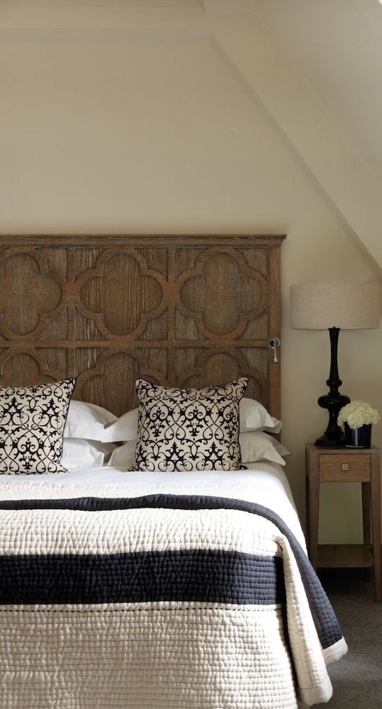 Classic Room, 1 Queen Bed photo 2