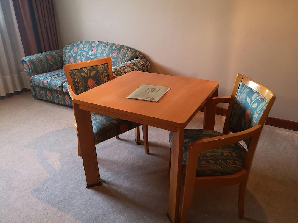 Suite - Photo 6