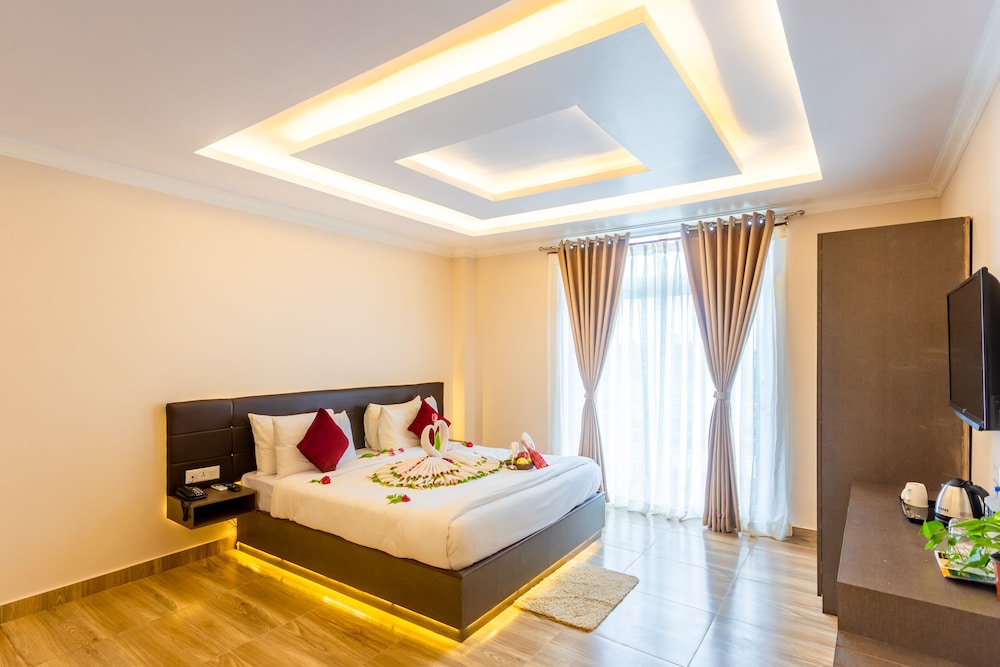 Deluxe twin room photo 2