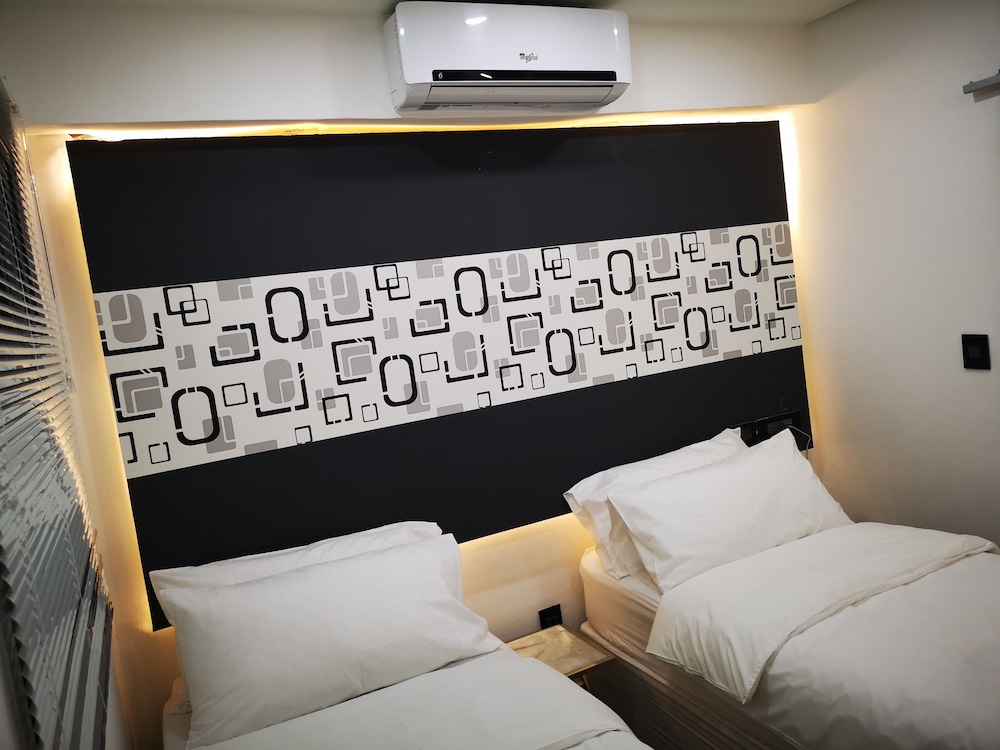 Basic Double Room photo 1