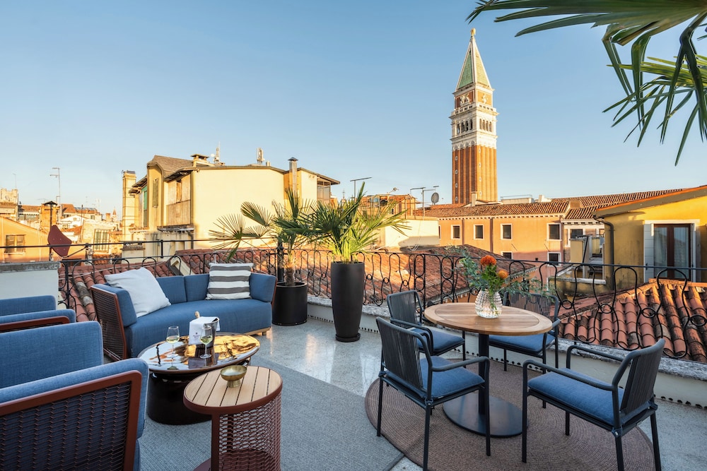 Panoramic Apartment, Multiple Beds, City View (San Giorgio Maggiore) photo 3