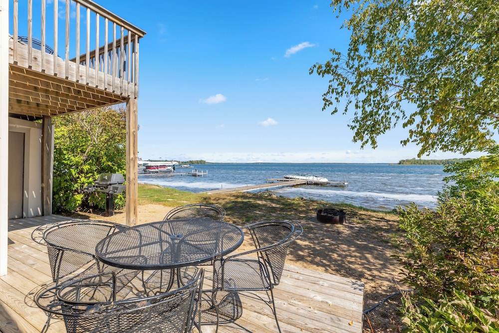 Exclusive Townhome, 2 Bedrooms photo 3