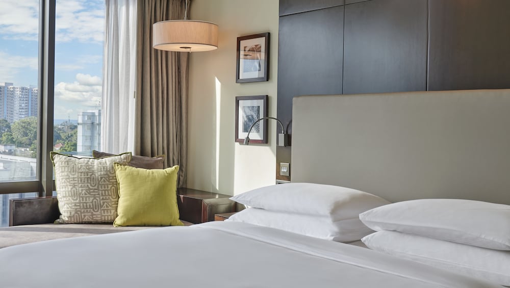 Club Room, 1 King Bed