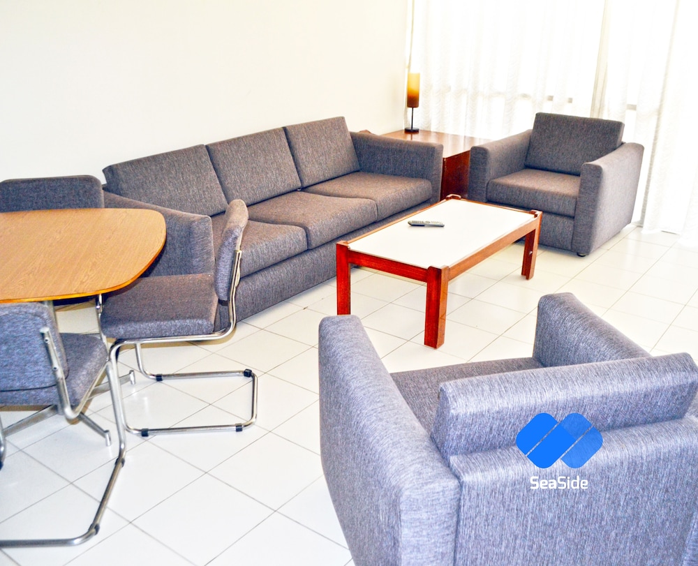 Executive Suite, Sea View