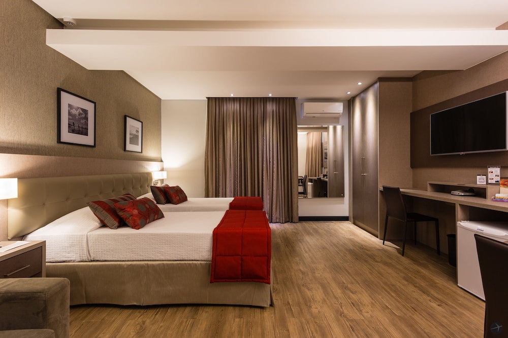 Premium Triple Room (Suite)