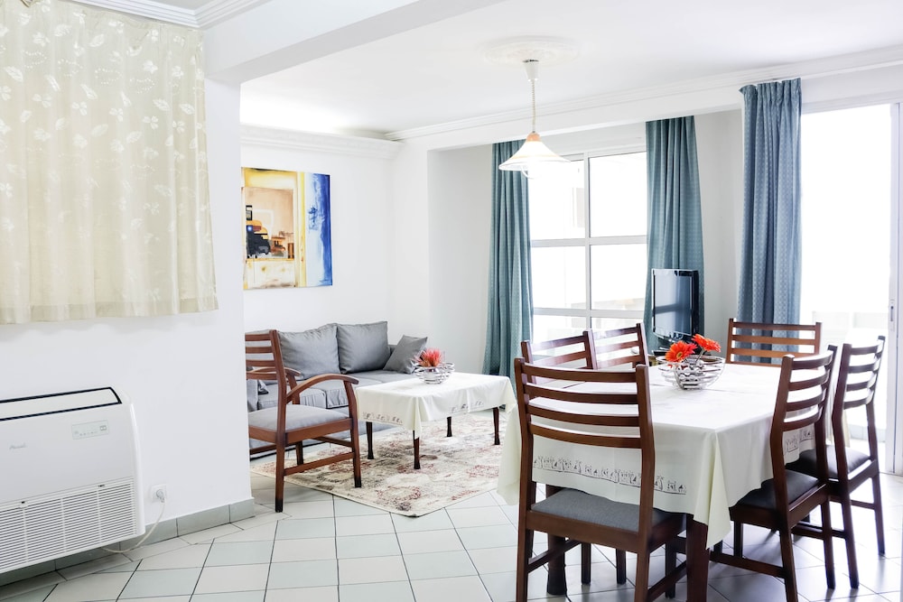 Family Apartment photo 1