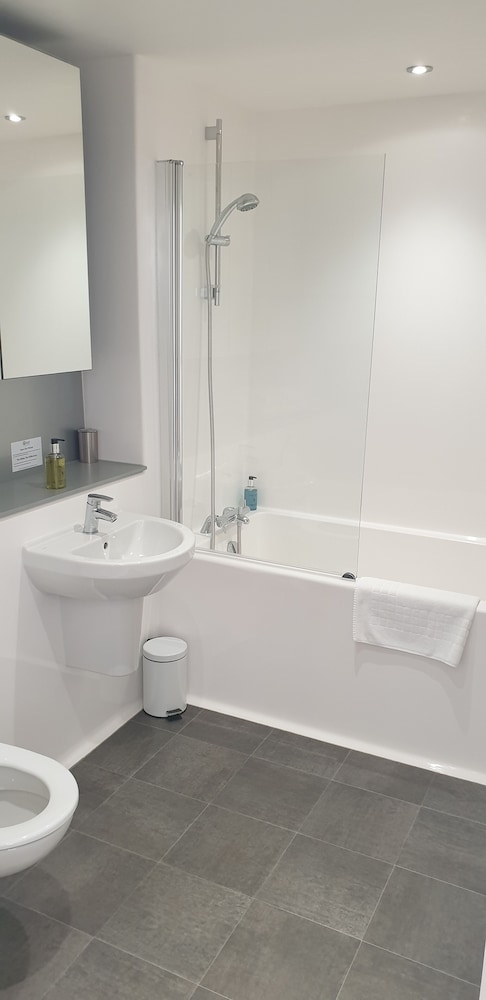 One Bedroom Apartment - Photo 14