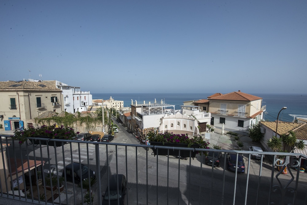 Junior Suite, Sea View photo 3