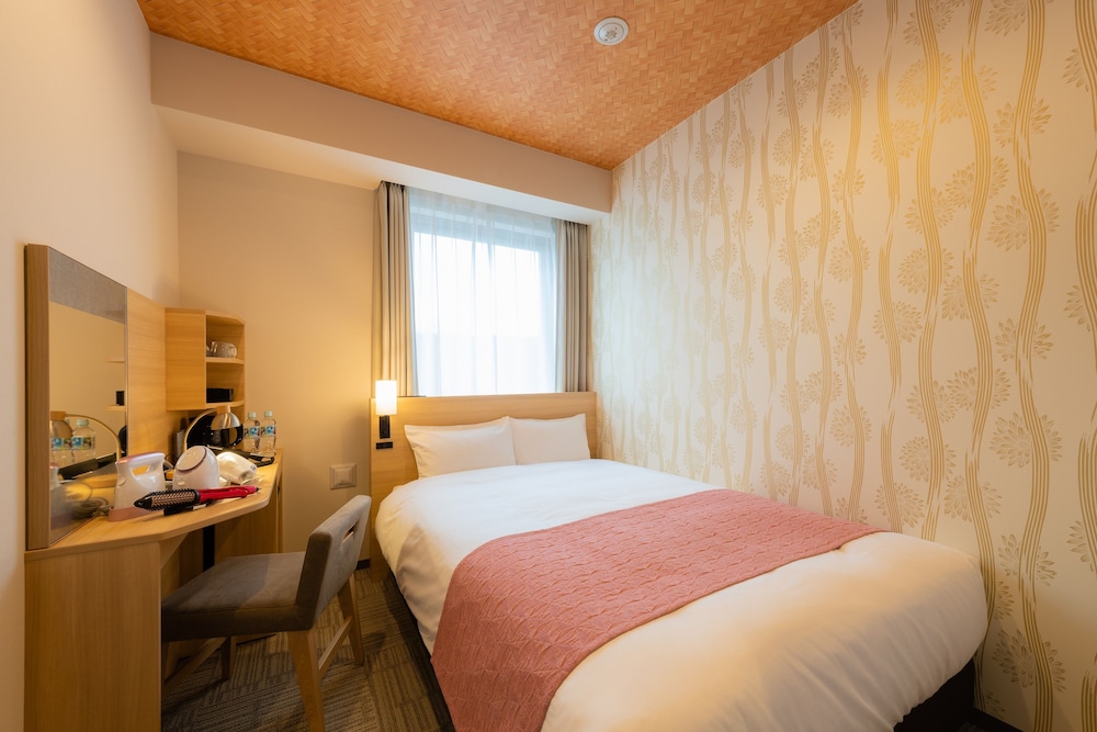 Standard Double Room, Non Smoking, City View