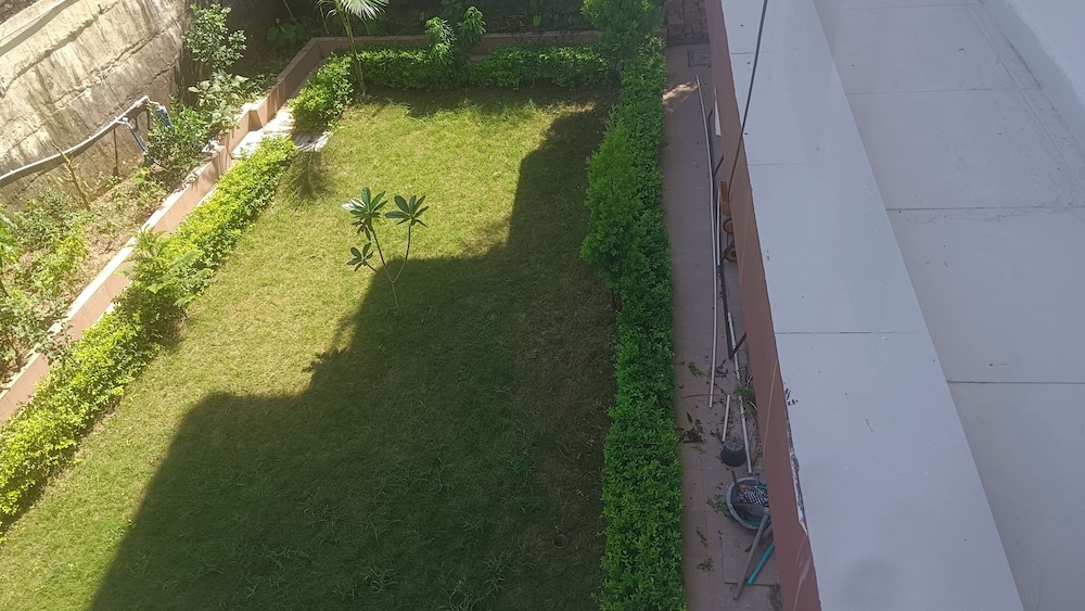 Deluxe Single Room, Balcony, Garden View photo 3