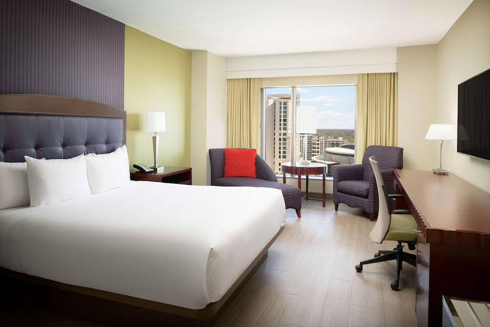 Room - Photo 5