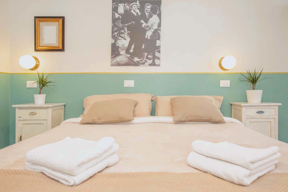 Honeymoon Double Room