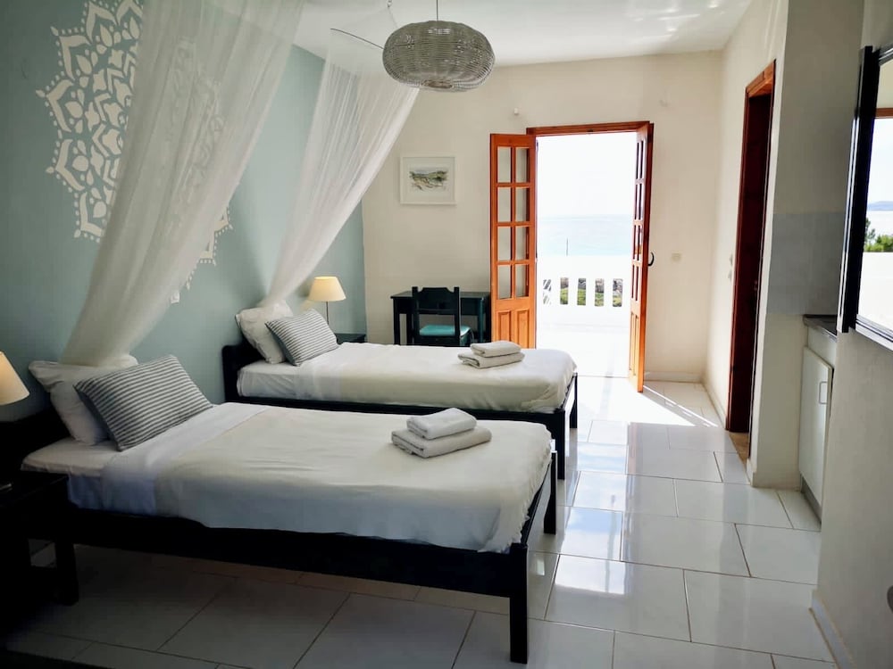Retreat Rooms