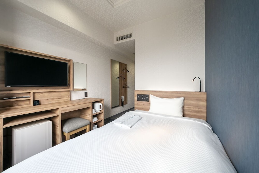 Single Room, Non Smoking photo 2