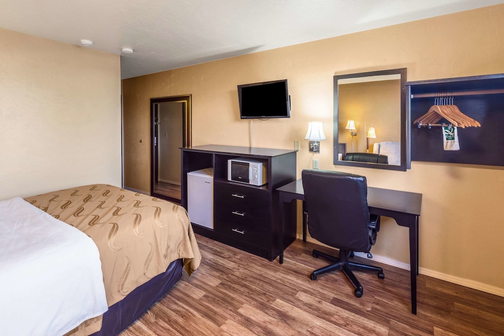 Room, 1 Queen Bed, Accessible, Non Smoking - Photo 3