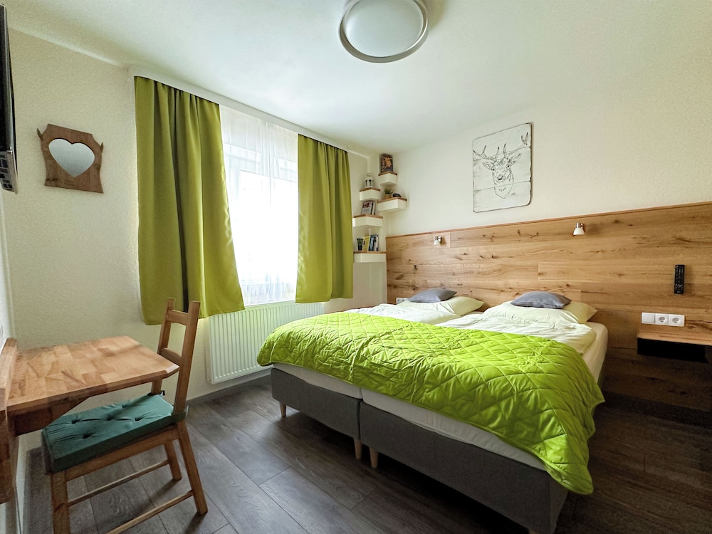Basic Double Room
