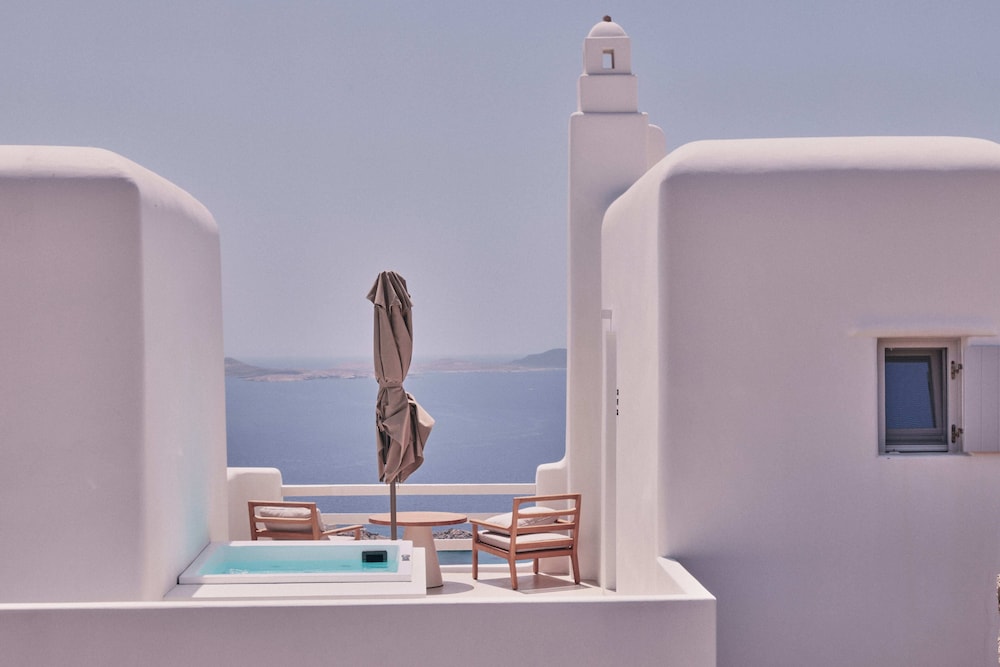 Deluxe Sea View Jacuzzi - Photo 19