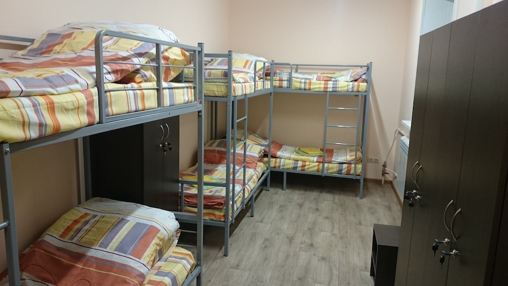 Bed in 4-Bed Mixed Dormitory Room
