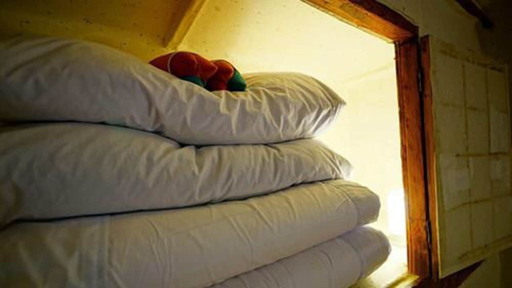 Room (3) photo 1