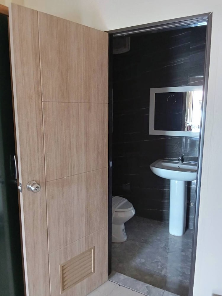 Basic Room photo 3