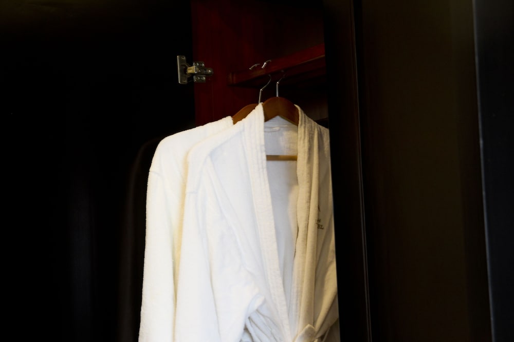 Deluxe Twin Room (French Wing) - Photo 4