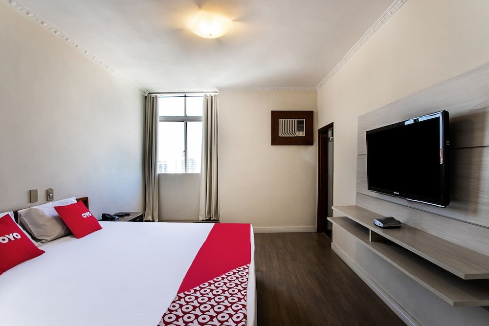 Suite, 1 King Bed photo 3