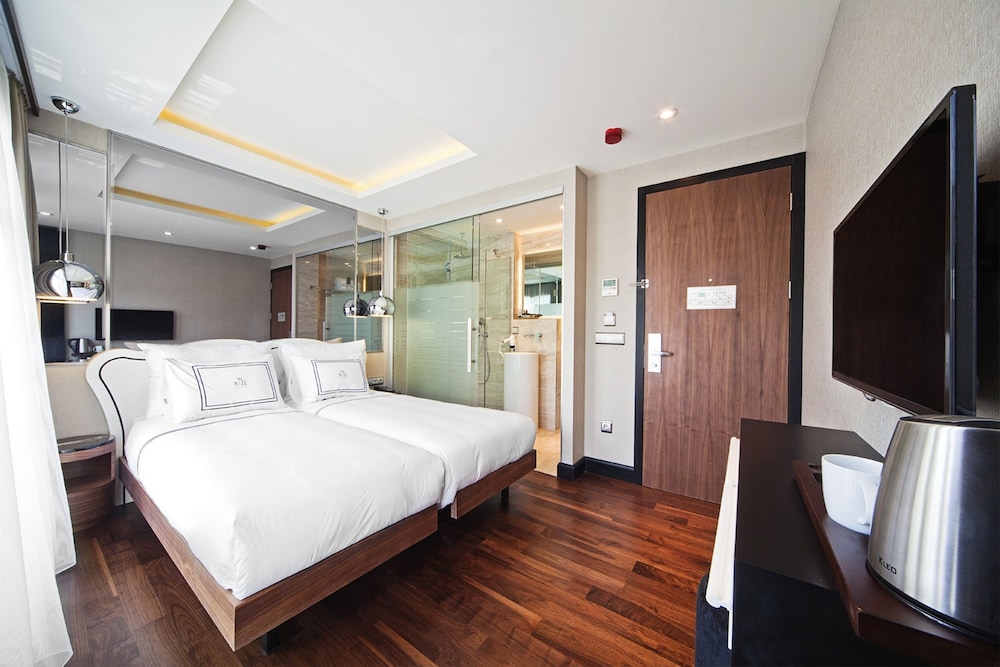 Standard Room photo 2