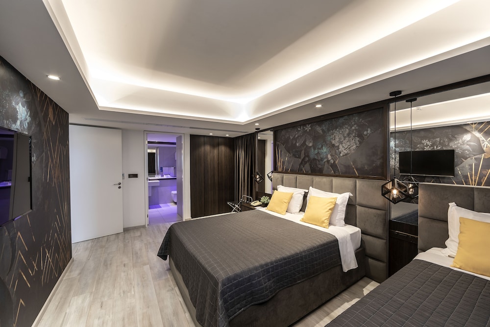 Family Suite - Photo 2